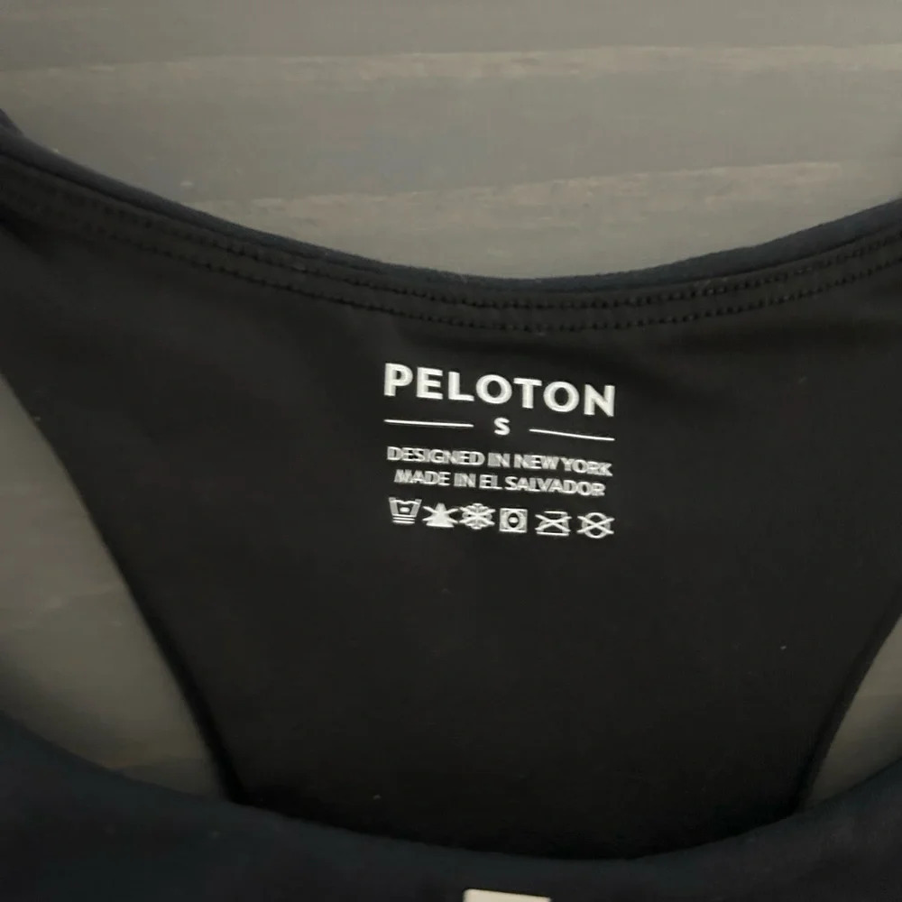 Peloton Bra - Picture 3 of 3